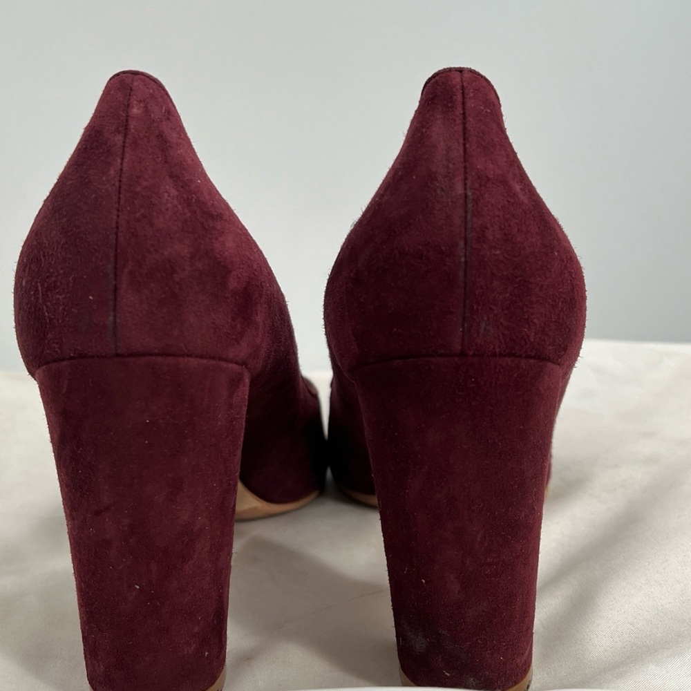 Manolo Blahnik Women's Tucciototo Block-Heel Suede Pumps Size 40 EU 10 US 90mm - Picture 9 of 13